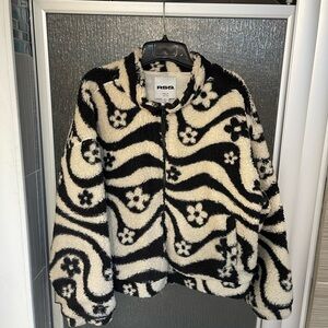 Black and White Patterned Fleece Jacket